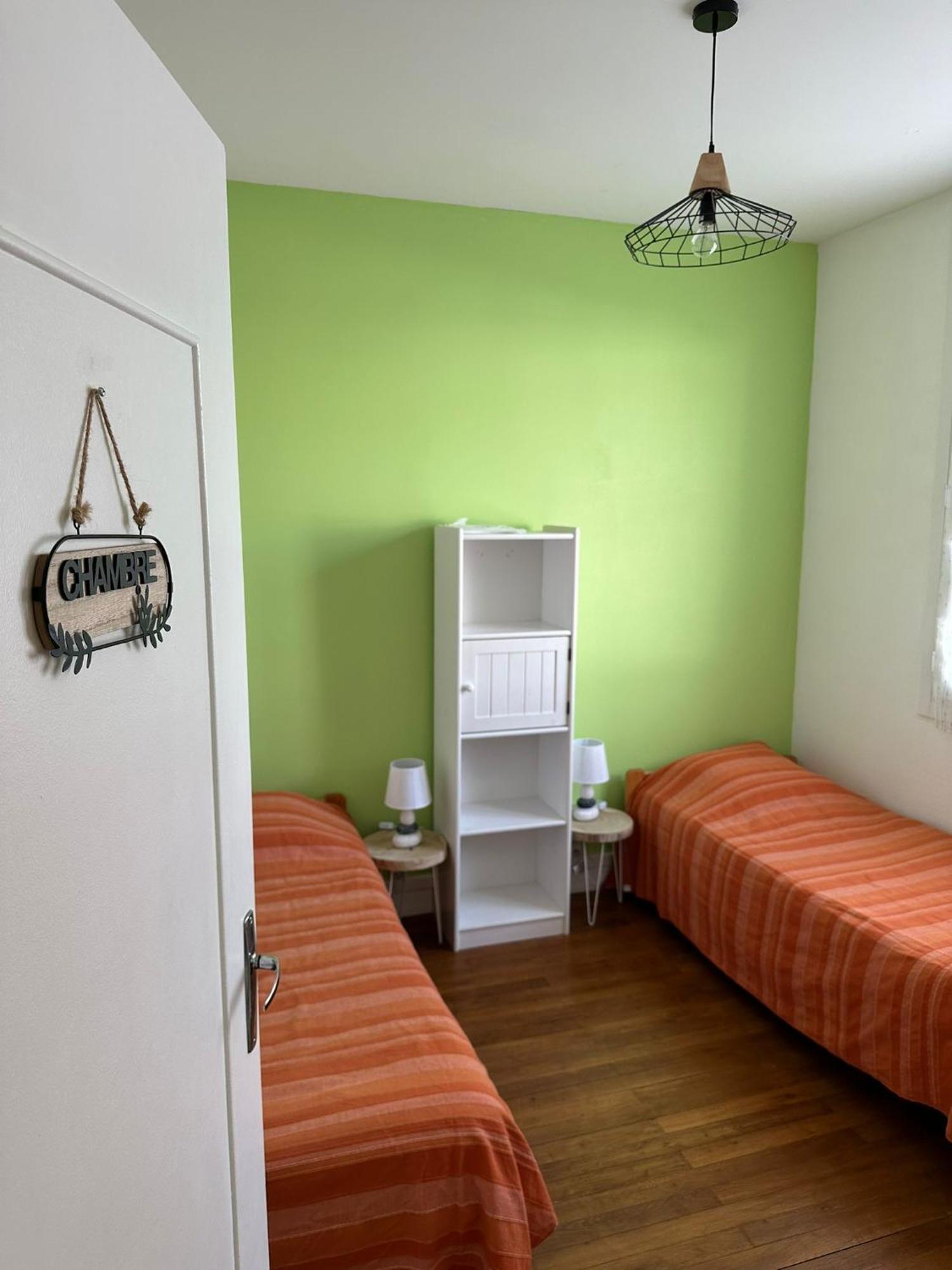 Maison De Ville Plein Centre, 3 Etoiles, A 200M De La Plage, Parking Prive, Wifi Royan Zewnętrze zdjęcie