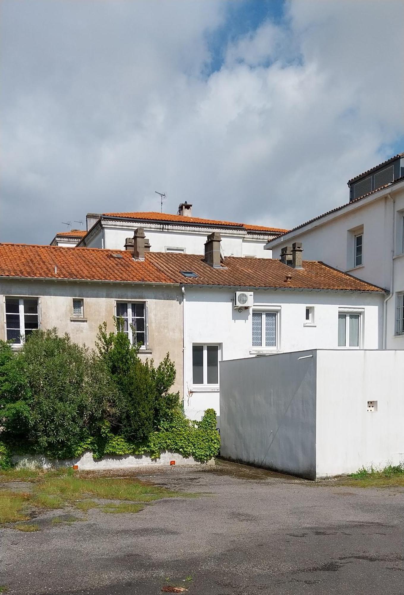 Maison De Ville Plein Centre, 3 Etoiles, A 200M De La Plage, Parking Prive, Wifi Royan Zewnętrze zdjęcie