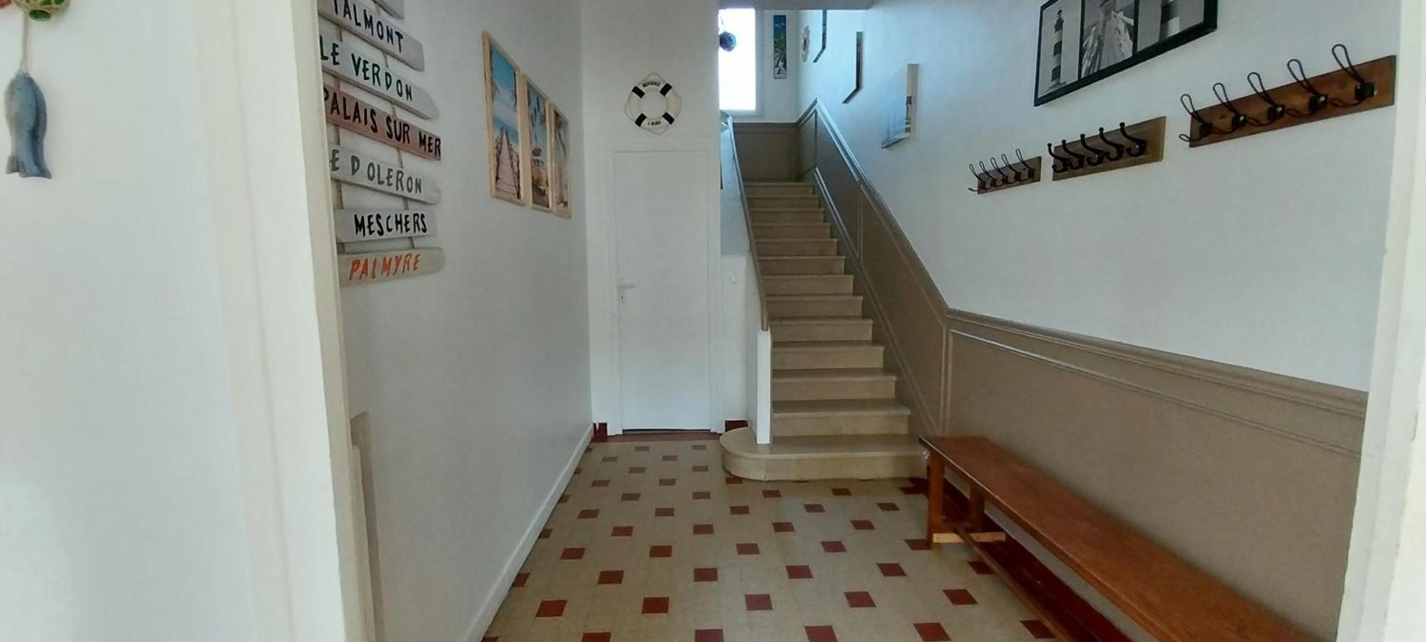 Maison De Ville Plein Centre, 3 Etoiles, A 200M De La Plage, Parking Prive, Wifi Royan Zewnętrze zdjęcie